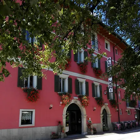 Hotel Neni 3*